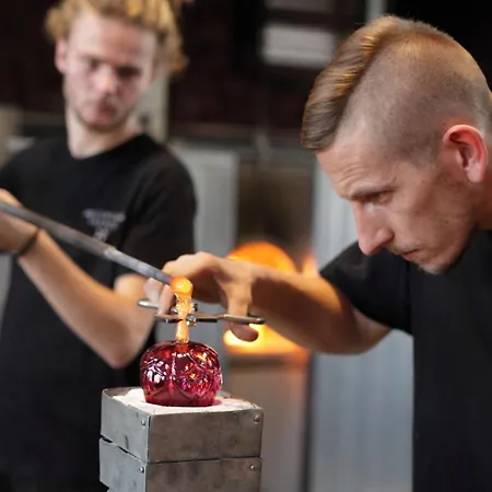 Au Phil De La Nath'ure